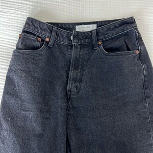 Abercrombie curve love high rise 90s relaxed jeans